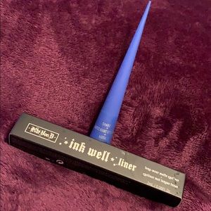 Kat Von D ink well liner